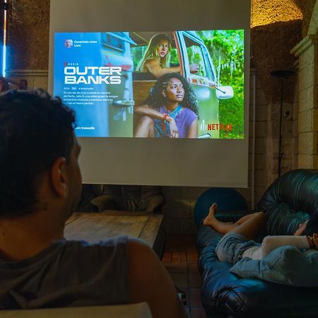 Duque Nest Hostel Адехе Екстериор снимка