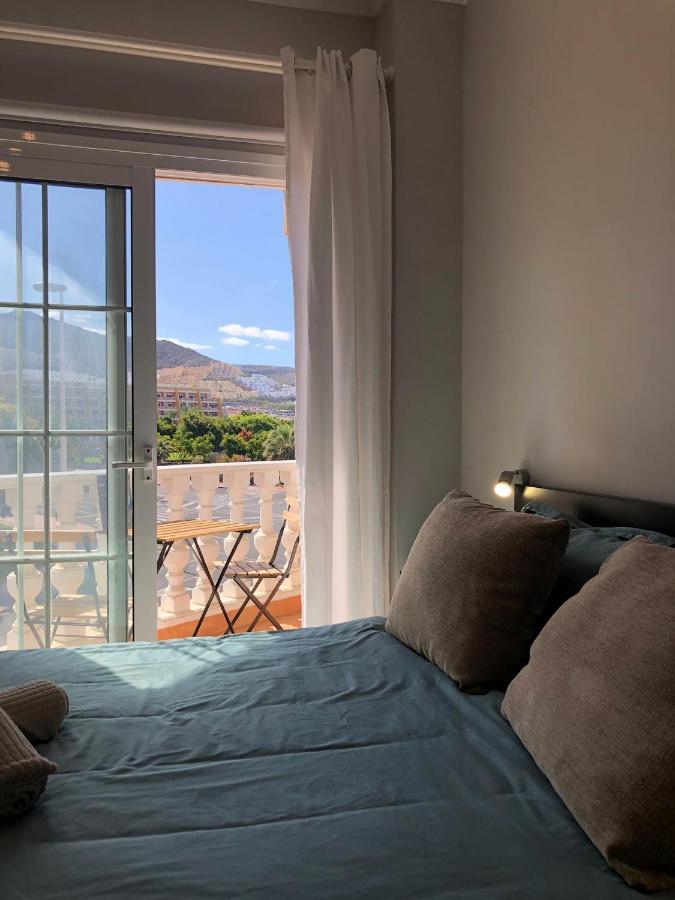 Duque Nest Hostel Адехе Екстериор снимка
