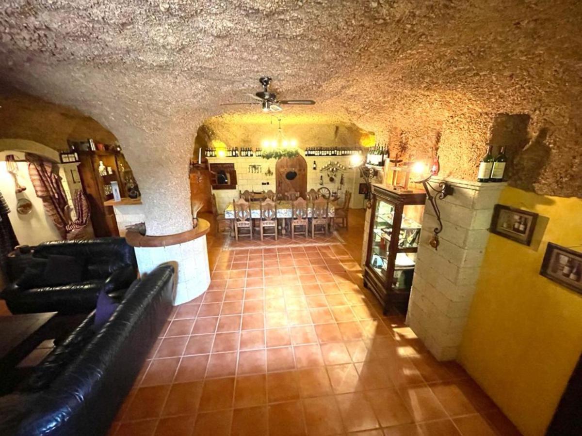 Duque Nest Hostel Адехе Екстериор снимка